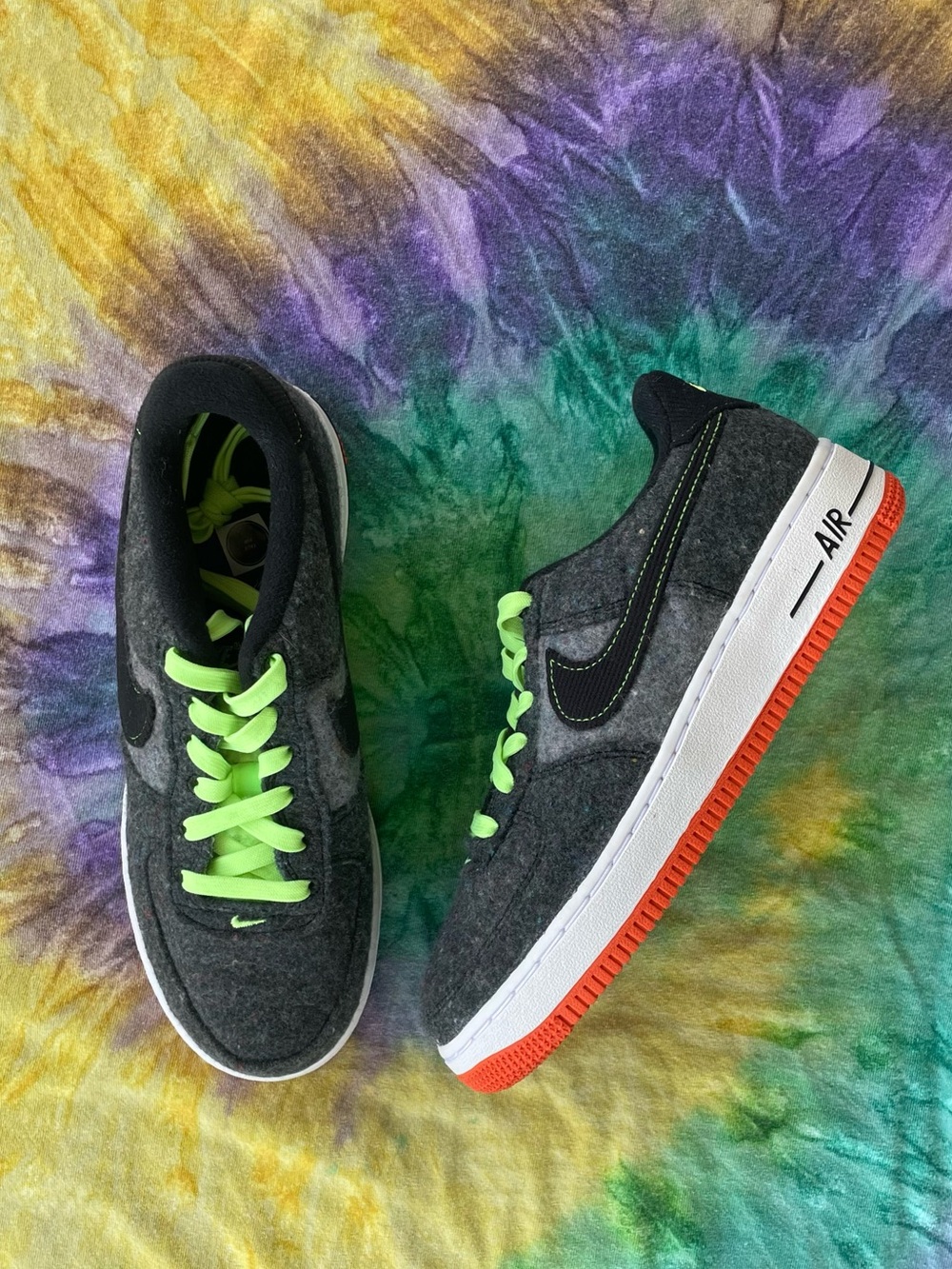 Nike Air Force 1 LV8 GS "Halloween Spooktacular" Size 5Y